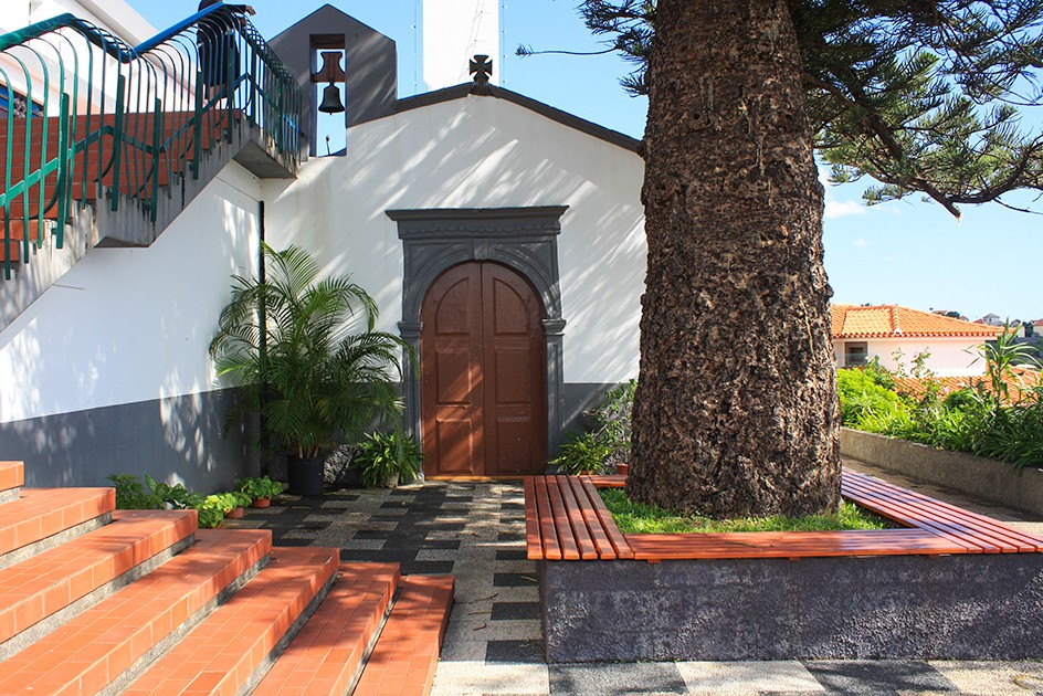 São Francisco de Xavier Church and Chapel