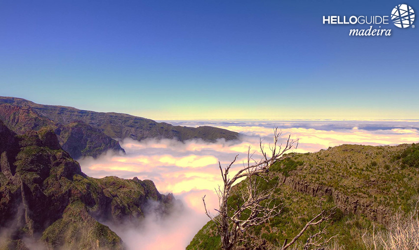 Облака в Пику-ду-Areeiro