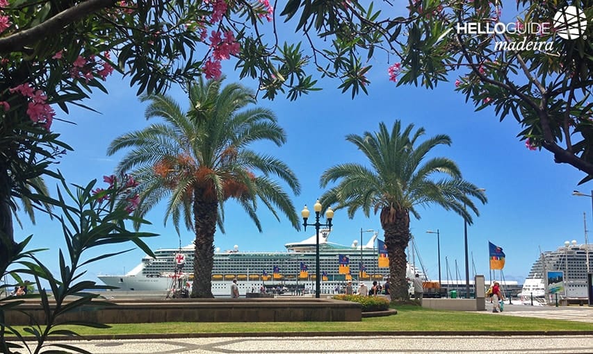 Красота порта Фуншала