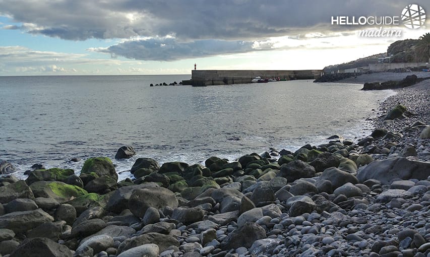 Галечный Санта-Крус