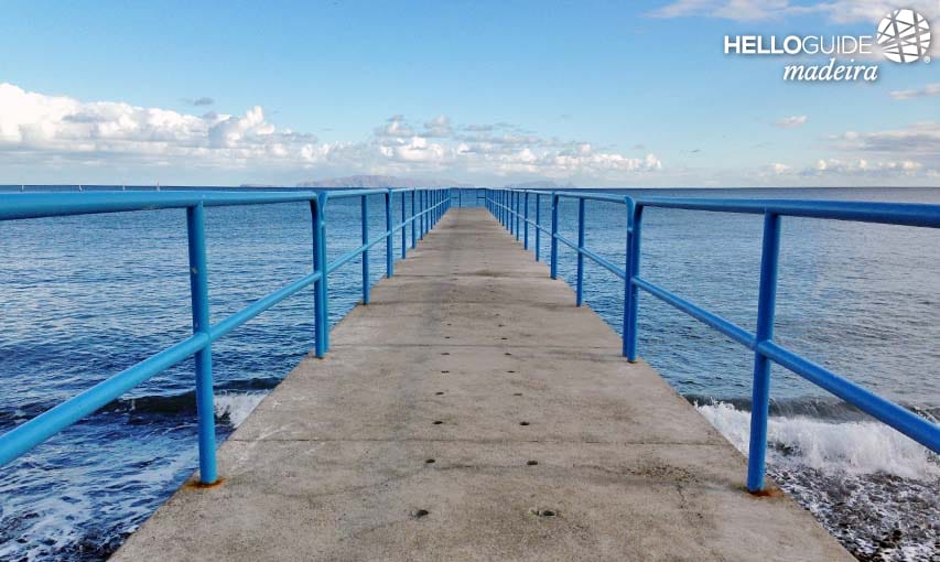 Бесконечный синий