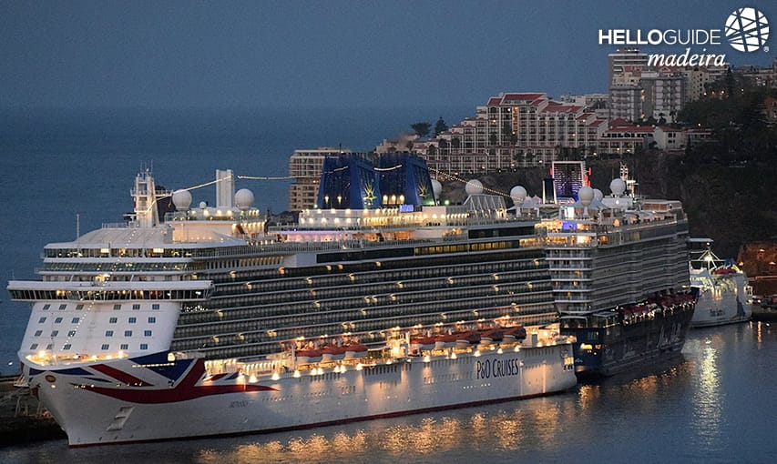 Dans le port de Funchal