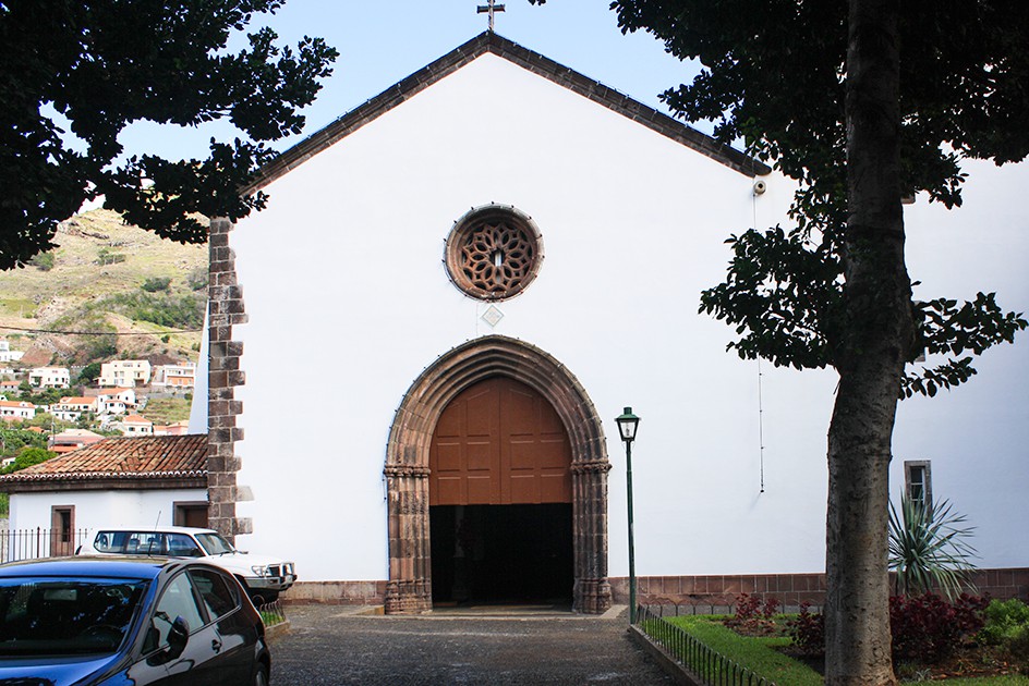 Игрэжа дэ Носса Сэнёра (Церковь Божией Матери) да Консэйсау