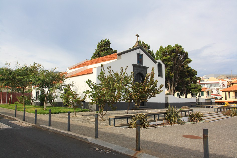 Игрэжа (Церковь) дэ Сау Сэбаштиау